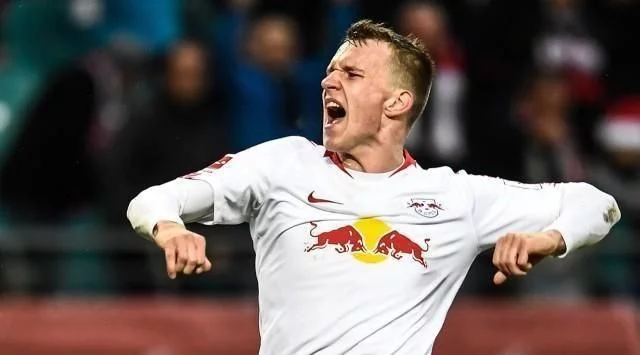 决赛中的表 决赛中的表